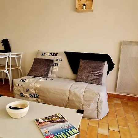 Avec Piscine Apartmán *